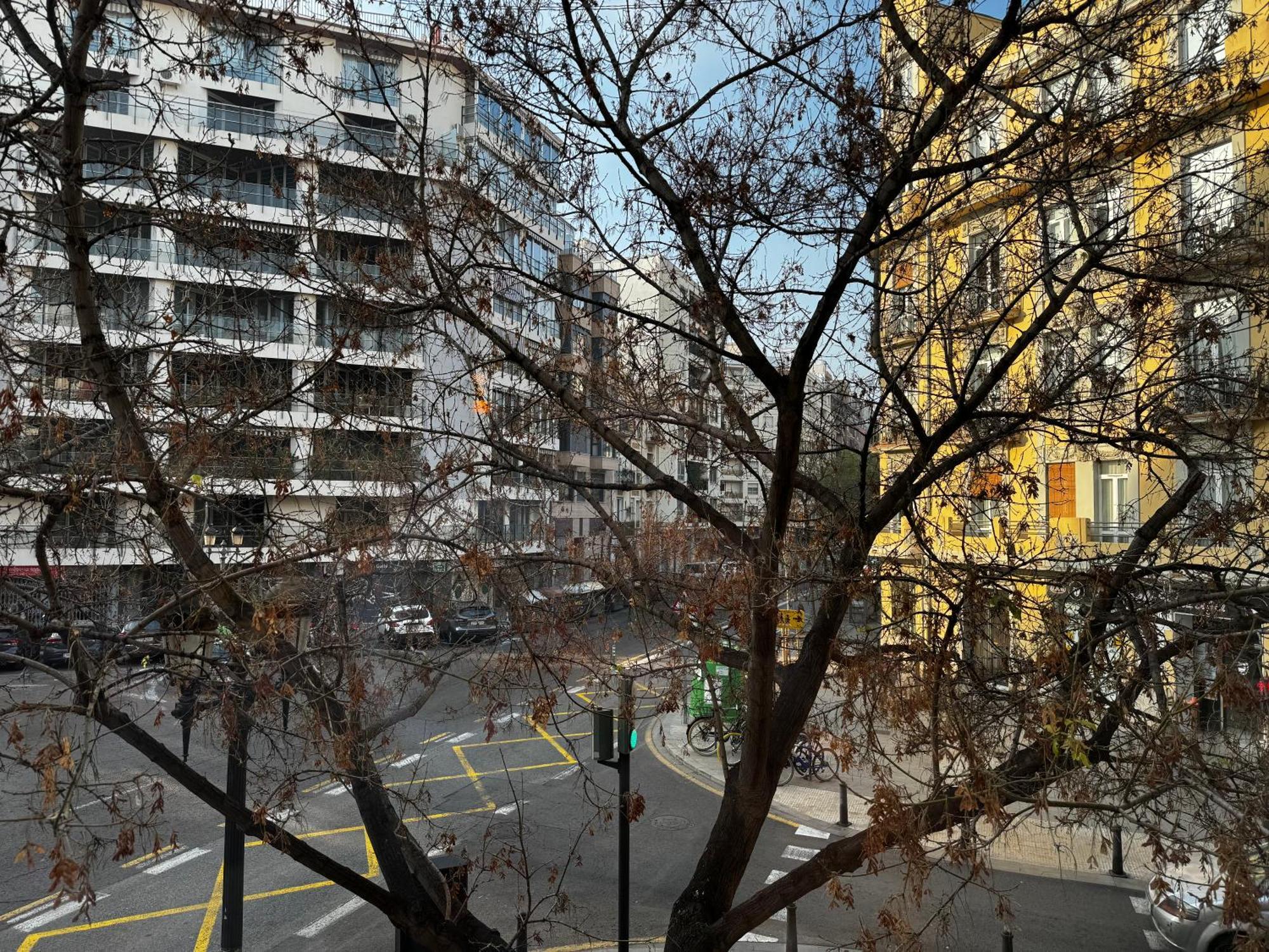 Russafa Codrut Apartment บาเลนเซีย ภายนอก รูปภาพ
