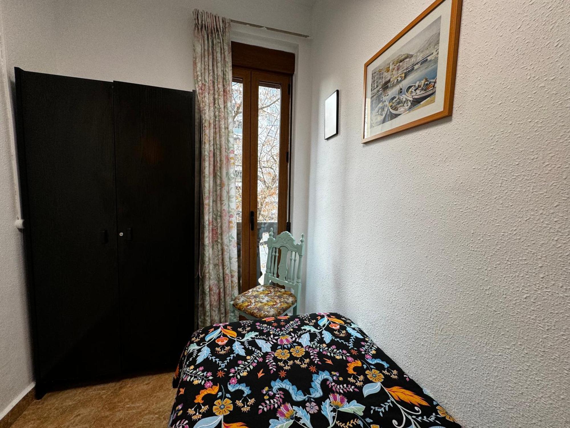 Russafa Codrut Apartment บาเลนเซีย ภายนอก รูปภาพ