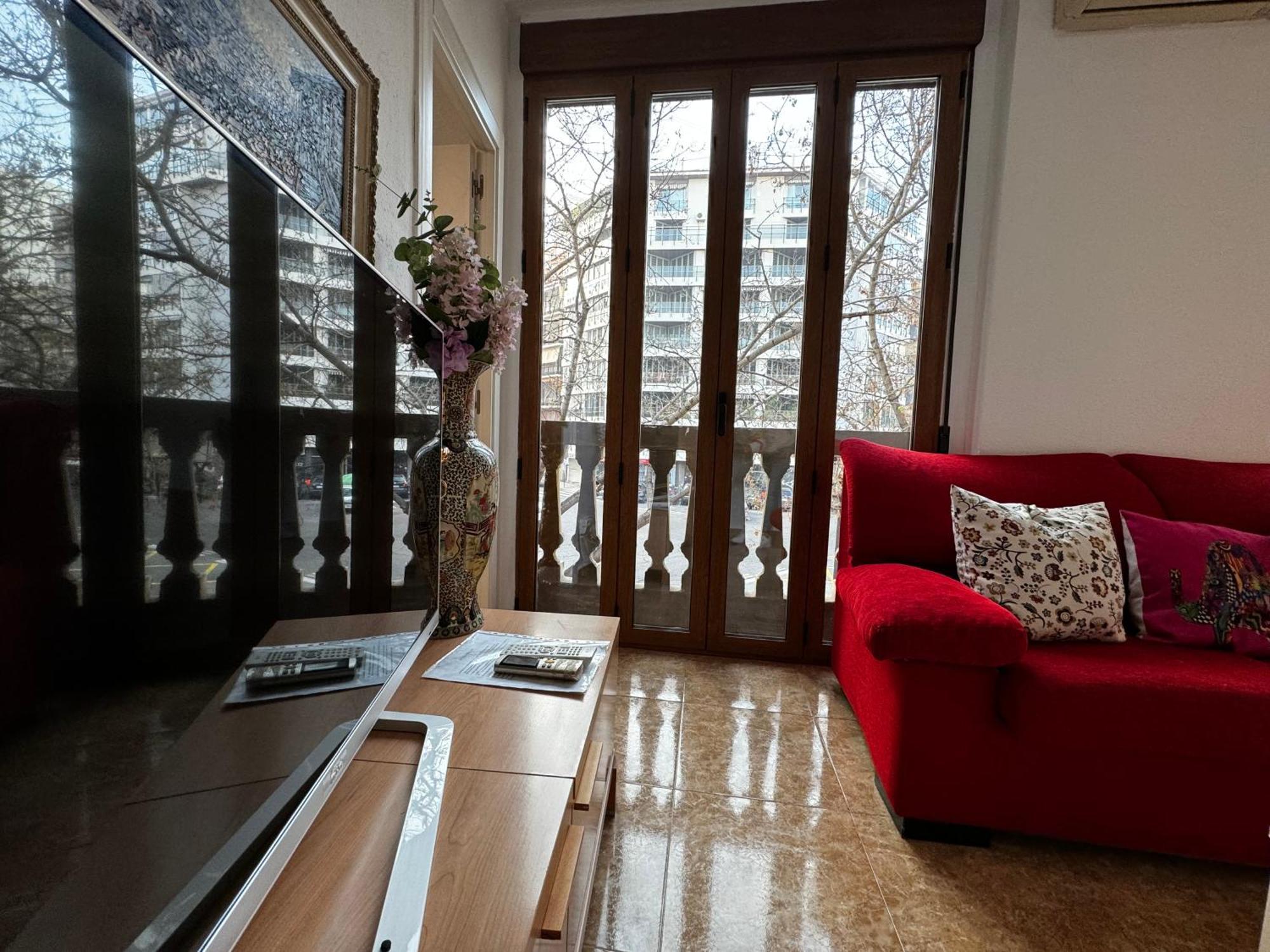 Russafa Codrut Apartment บาเลนเซีย ภายนอก รูปภาพ