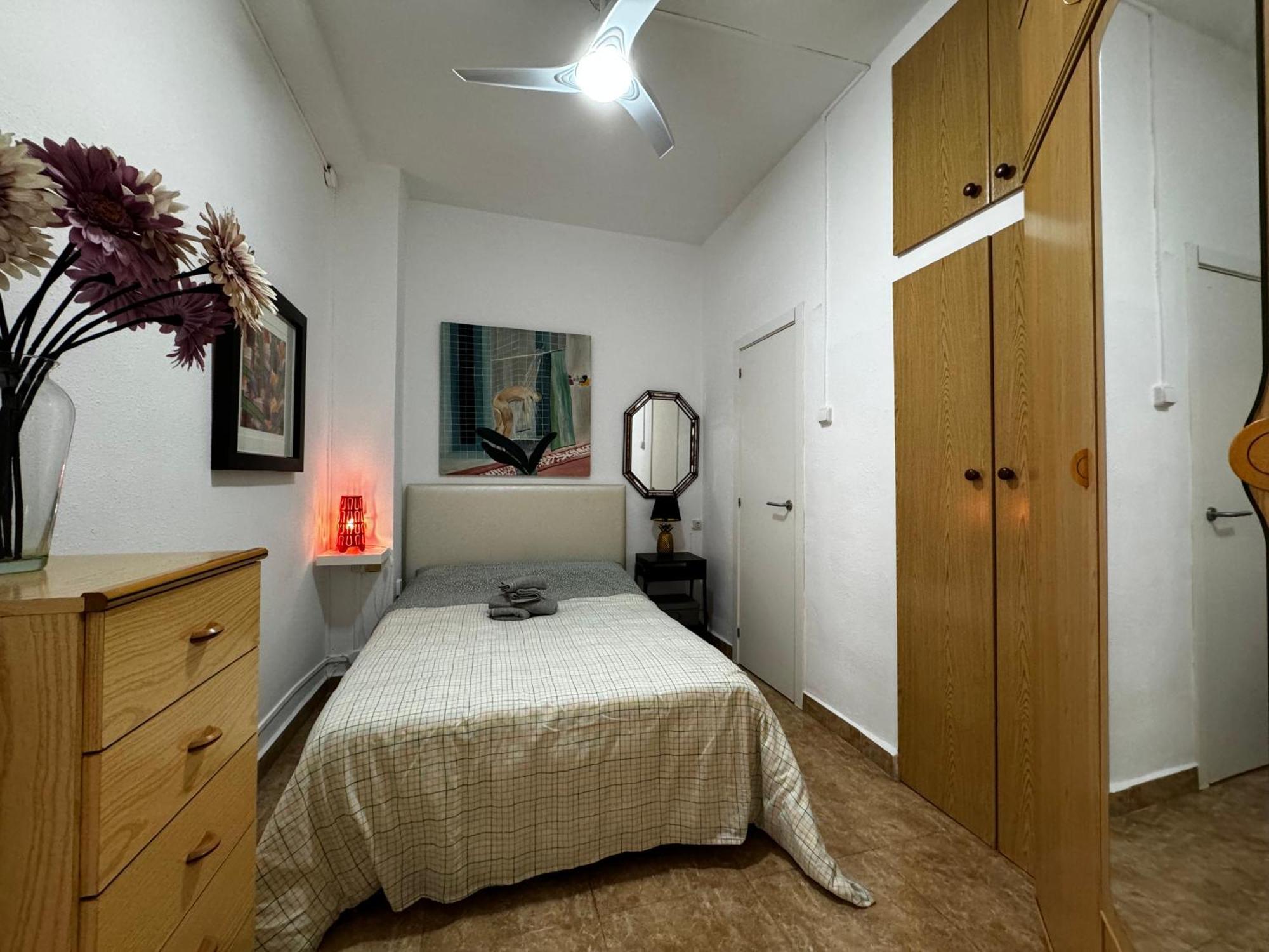 Russafa Codrut Apartment บาเลนเซีย ภายนอก รูปภาพ